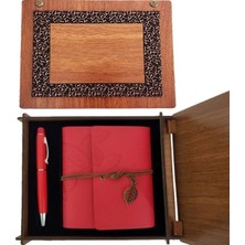 Pileli Store Ahşap Kutulu Kırmızı Deri Defter ve Metal Kalem Set