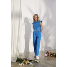 Naar Kadın Relaxed Fit Bisiklet Yaka Crop Kolsuz Bluz Dokuma Pamuklu Kumaş