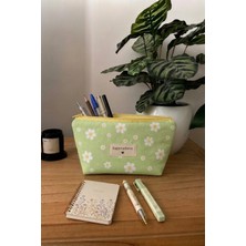 Maison Luré Kalem Kutusu Papatya Desenli Tek Bölmeli Küçük Kalemlik ve Makyaj Çantası 19X11 cm