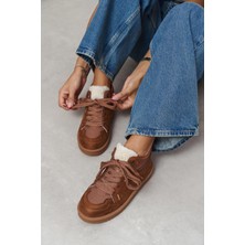 Nişantaşı Shoes Lamby Taba Süet Kürk Detaylı Bağcıklı Kalın Taban Kadın Bot