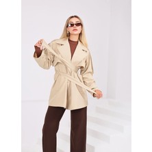 Sahra Afra Kadın Oversize Kısa Trençkot Apoletli Düğmeli Cepli Trençkot