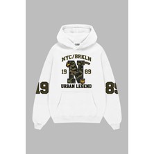 Sekizbiraltı Urban Legend Baskılı Beyaz Oversize Unisex Hoodie