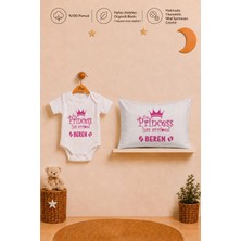 Pia Baby Isimli Kız Bebek Kısa Kollu Body Zıbın ve 35X45 cm Yastık Kılıfı %100 Pamuk Organik Baskılı Hediye Seti