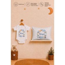 Pia Baby Isimli Erkek Bebek Kısa Kollu Body Zıbın ve 35X45 cm Yastık Kılıfı %100 Pamuk Organik Baskılı Hediye Seti