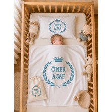 Pia Baby Kız Bebek Doğum Hediyesi Isme Özel 80X80 cm Bebek Battaniyesi 35X45 cm Yastık Kılıfı Ham Bez Kıyafet Kesesi