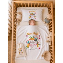 Pia Baby Kız Bebek Doğum Hediyesi Isme Özel 80X80 cm Bebek Battaniyesi 35X45 cm Yastık Kılıfı Ham Bez Kıyafet Kesesi