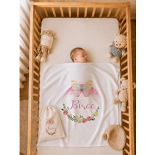 Pia Baby Kız Bebek Hediyesi Isme Özel 80X80 cm Çift Kat Penye Bebek Battaniyesi %100 Pamuk Ham Bez Kıyafet Keseli