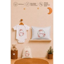 Pia Baby Yenidoğan Kız Bebek Hediyesi Isme Özel %100 Pamuk Organik Baskılı Body Yastık Kılıfı ve Kıyafet Kesesi