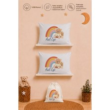Pia Baby Isimli Erkek Bebek Hediye Seti 2 Adet 35X45 %100 Pamuk Yastık Kılıfı ve Ham Bez Kıyafet Kesesi