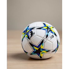 Azrlya Antrenman ve Maç Için Futbol Topu Kaymaz Yüzeyli Dengeli Sekme Yapısı