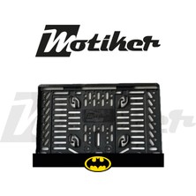 Motiker Pleksi Plakalık Siyah Üstüne Batman Logosu Tasarımlı Motosiklet Plakalık Modeli 