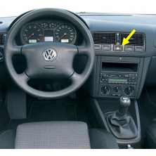 Vionna Kırmızı Üçgen Dörtlü Flaşör Düğmesi 1J0953235J Vw Golf 4 ile Uyumlu 1998-2004