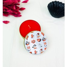 Vionna Giftmoda Girl Gang Tasarımlı Kokulu Teneke Mum (Kırmızı)