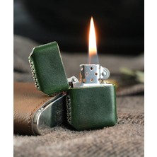 Benzinli Çakmak Hakiki Deri Kılıflı El Yapımı Zippo Tarzı Çakmak - Pueblo (Yeşil)
