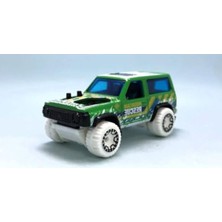 Vionna Tekli 1:64 Ölçekli Nissan Patrol Custom Model Araba