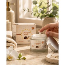 Çınar Sağlık Ürünleri Salyangoz Kremi 50 ml - Günlük Cilt Bakım Kremi
