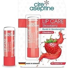Lip Care Strawberry Renkli Dudak Nemlendirici 4,5 G
