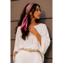 Kuleli Modern Şehir Desen Siyah Soft Bandana Fular 50X50 cm