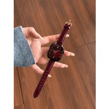 Alstrap Apple Watch 12 11 10 42MM, 9 8 7 41MM, Se 6 5 4 40MM ve 38MM Uyumlu Timsah Derisi Görünümlü Ince Kadın Kordon