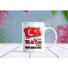 Berilden Store Türk Bayrağı ve Isimli Ne Mutlu Türküm Diyene Yazılı Kişiselleştirilebilir Kupa Bardak