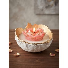 Tolu Rafine Soya Wax Mum Vanilya Kokulu Dekoratif Kase Şakayıklı Altın Detaylı Hediyelik Dekor Ölçüleri Çap-Boy 13*8 cm