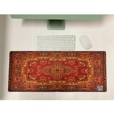 Store Mouse Pad, 30X70 Cm, Mavi Halı Desen Baskılı, Kaymaz Taban, Bilek Destekli, Dikişsiz Kenar, Ergonomik, Ofis ve Oyuncular Için (Turuncu Halı)