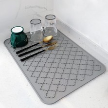 Store Silikon Bulaşık Kurutma Matı, Kaymaz ve Kolay Temizlenebilir Silikon Mat, Isıya Dayanıklı, Bulaşıklar ve Tezgah Üstü Için, Buzdolabı Çekmece Astarı (Gri 40X30CM)