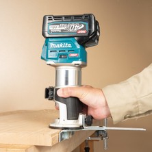 Makita Akülü Freze 40V RT001GZ04