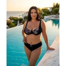 Eros Büyük Beden Telli Geometrik Desenli Ayarlanabilir Üst Askılı Aksesuarlı Kadın Bikini Takım