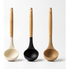 Kazan Hobi 30 cm Bambu Saplı Silikon Kepçe, Derin Hazneli Servis Kepçesi, Çorba Sulu Yemek Sos ve Bakliyat Için Mutfak Kepçesi, Askı Delikli, 3 Renk Asorti Karışık Gönderim
