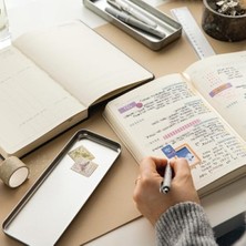 Şanal Metalik Gümüş A5 Sert Kapak Haftalık Ajanda, 12 Aylık Planlama
