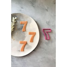 Şanal Pembe 7 Rakamı Hamur Şekillendirici/kurabiye Kalıbı