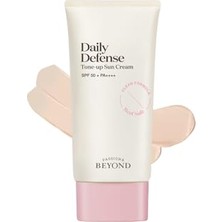 aklow akyoleticaret Daily Defense Tone-Up Sun Cream SPF50+ Pa++++ Aydınlatıcı ve Renk Eşitleyici Güneş Kremi 50 ml