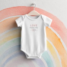 Igigi Collection Igıgı Collection Sevgiyle Doğdum Baskılı %100 Pamuk Kısa Kollu Beyaz Unisex Bebek Zıbın