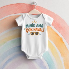 Igigi Collection Igıgı Collection Minik Ama Çok Havalı Baskılı %100 Pamuk Kısa Kollu Beyaz Unisex Bebek Zıbın