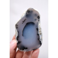 Healcrystal Gök Mavi Dendritik Opal Dilimi - Saydam Mavi Çekirdek ile Ağaç Şeklinde Siyah Dendritler, 142G