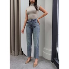 Esra Helvacı Straight Paça Kesik Jean
