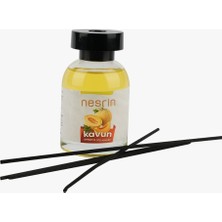 Nesrin 120 ml Çubuklu Oda Kokusu Kavun – Bambu Koku, Kalıcı Ortam Kokusu ve Dekoratif Cam Şişe
