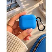 bbtech Airpods 4 / 5 Uyumlu Sert Silikon Kılıf, Kadife Iç Yüzeyli, Askı Aparatlı Koruyucu Kılıf