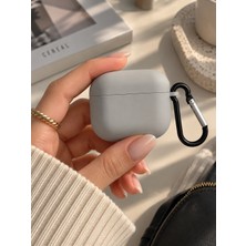 bbtech Airpods 4 / 5 Uyumlu Sert Silikon Kılıf, Kadife Iç Yüzeyli, Askı Aparatlı Koruyucu Kılıf