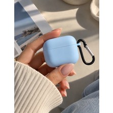 bbtech Airpods 4 / 5 Uyumlu Sert Silikon Kılıf, Kadife Iç Yüzeyli, Askı Aparatlı Koruyucu Kılıf
