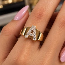 Ozo Jewels Harfli Taşlı Altın Yüzük