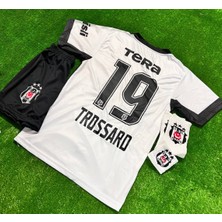 LEGENT LADY Bêşiktâ'ş' 2027 Leandro Trossard Yeni Sezon Deplasman Beyaz Çocuk Forması 4'lü Set Forma Şort Çorap Bileklik