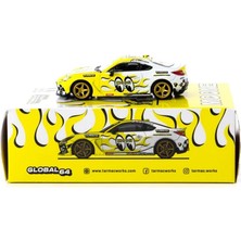 Eco Lounge 1/64 Toyota GR86 Mooneyes