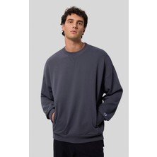Champion Crewneck Sweatshirt