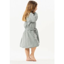 Motif Tekstil %100 Müslin Kapüşonlu Cepli Beli Lastikli Çocuk Bornozu