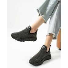 Labrona Kadın Desenli Taş Detaylı Yüksek Tabanlı Slip-On Yürüyüş Ayakkabısı