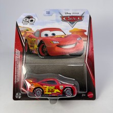 Disney Cars Lightning Mcqueen With Racing Wheels 20.yıl Model Araba DXV29