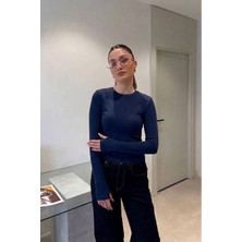 Magarde Parmak Geçmeli Uzun Kollu Body- Lacivert