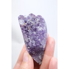 Healcrystal Ametist Serbest Formlu Parlak Koyu Akik Kenarlı, Kızıl Kahverengi Ana Kaya Matrisli, 72G